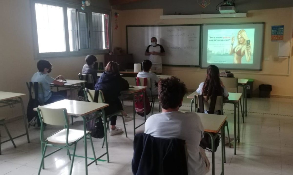 “Sexualización de la mujer en el siglo XXI”, charla orientada al alumnado de 4º de ESO y 2º de FPB de San Miguel
