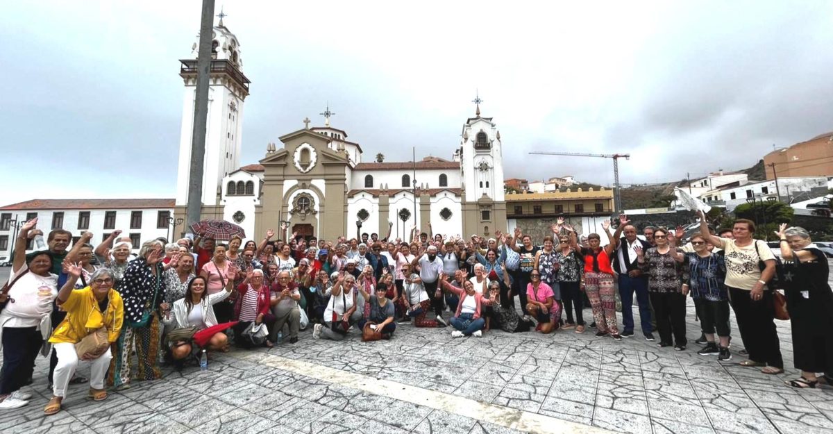 Los mayores de San Miguel finalizan la actividad «A la Playa 2022»